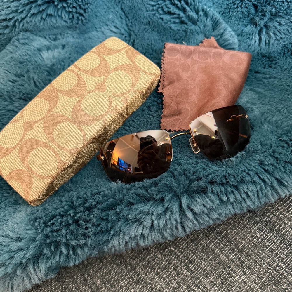 Early 2000's Coach Rimless Brown Gradient Sunglasses with Signature Case